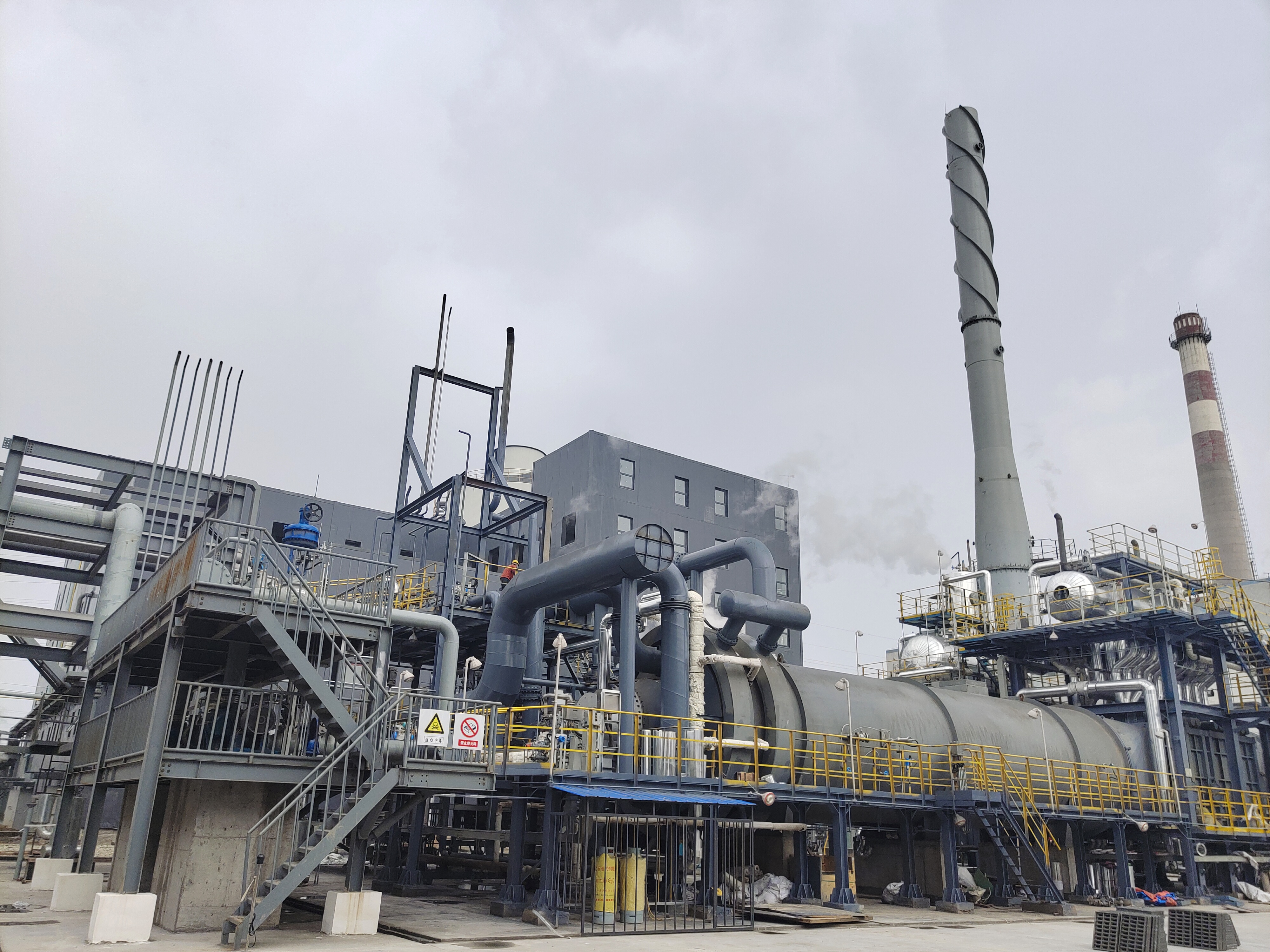 首郎吉元发酵用铁合金工业尾气高效净化技术改造项目.jpg